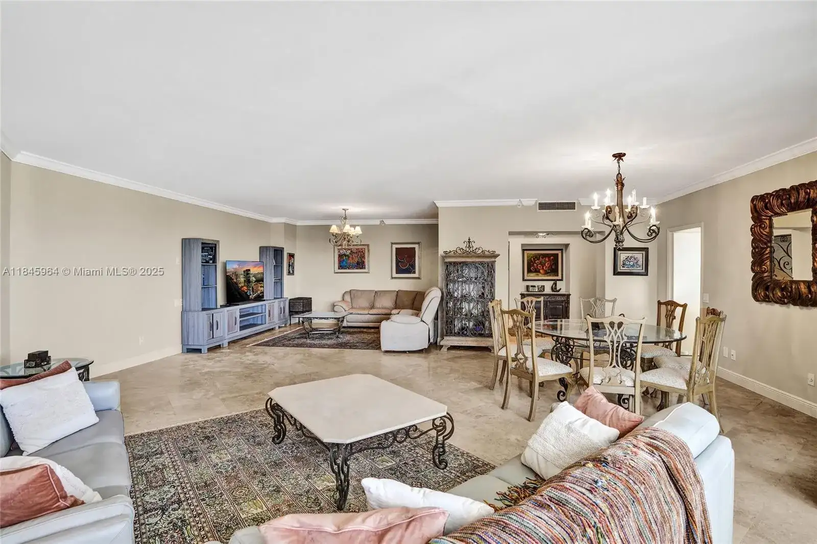 21050 Point Pl # 1403, Aventura FL 33180 photo 5