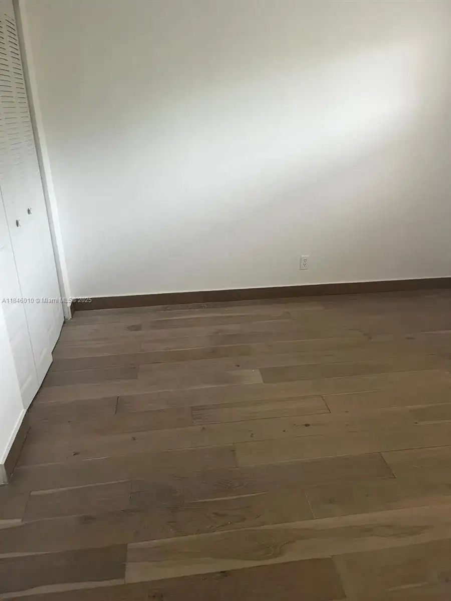 1015 Country Club Dr # 302, Margate FL 33063 photo 5