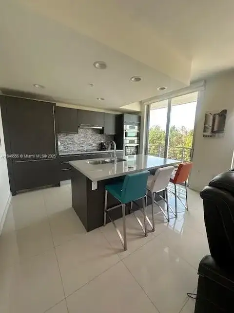 7875 NW 107th Ave # 318, Doral FL 33178 photo 4