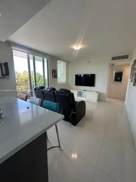 7875 NW 107th Ave # 318, Doral FL 33178 photo 5
