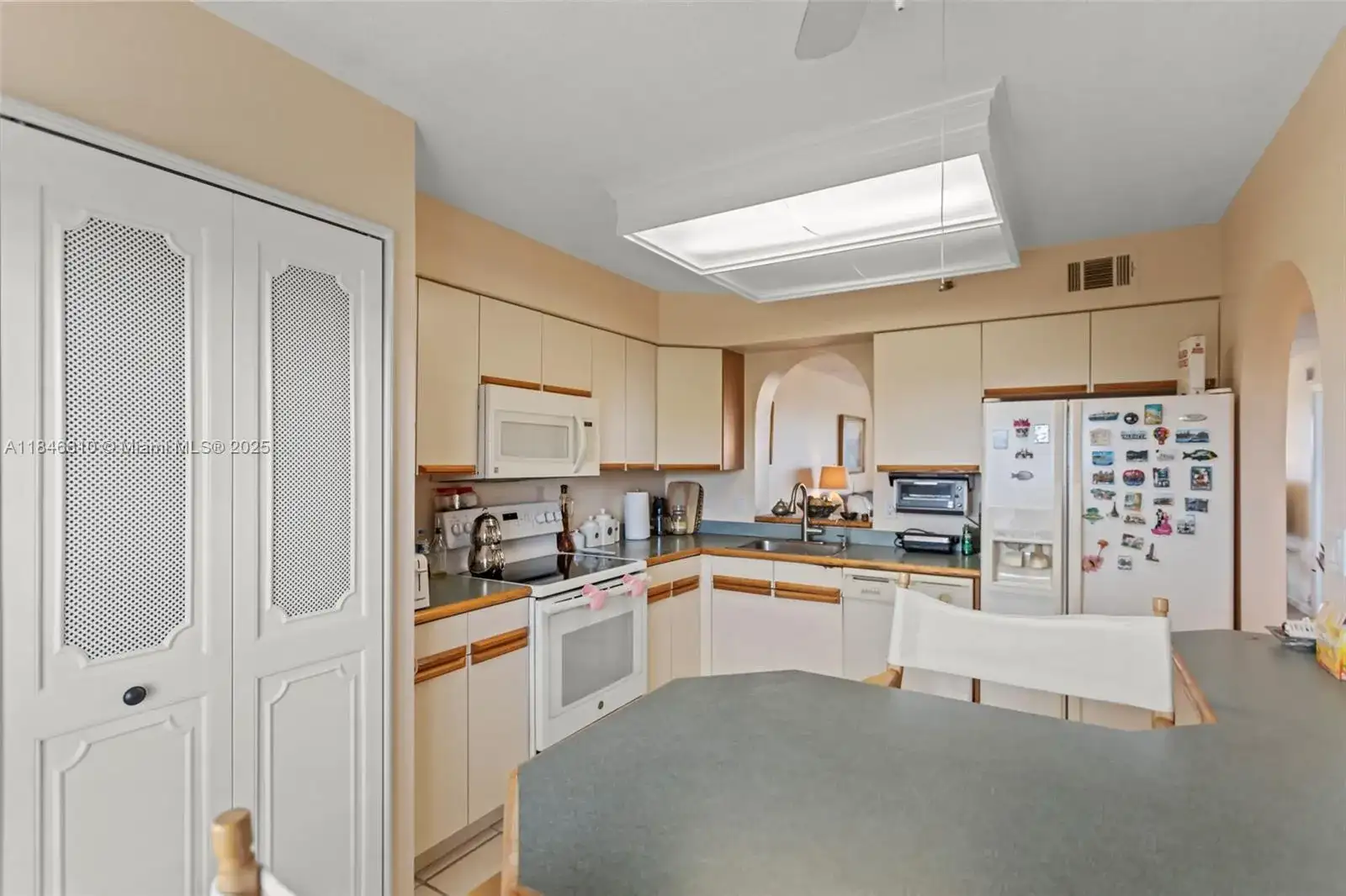 4570 NW 18th Ave # 606, Deerfield Beach FL 33064 photo 5