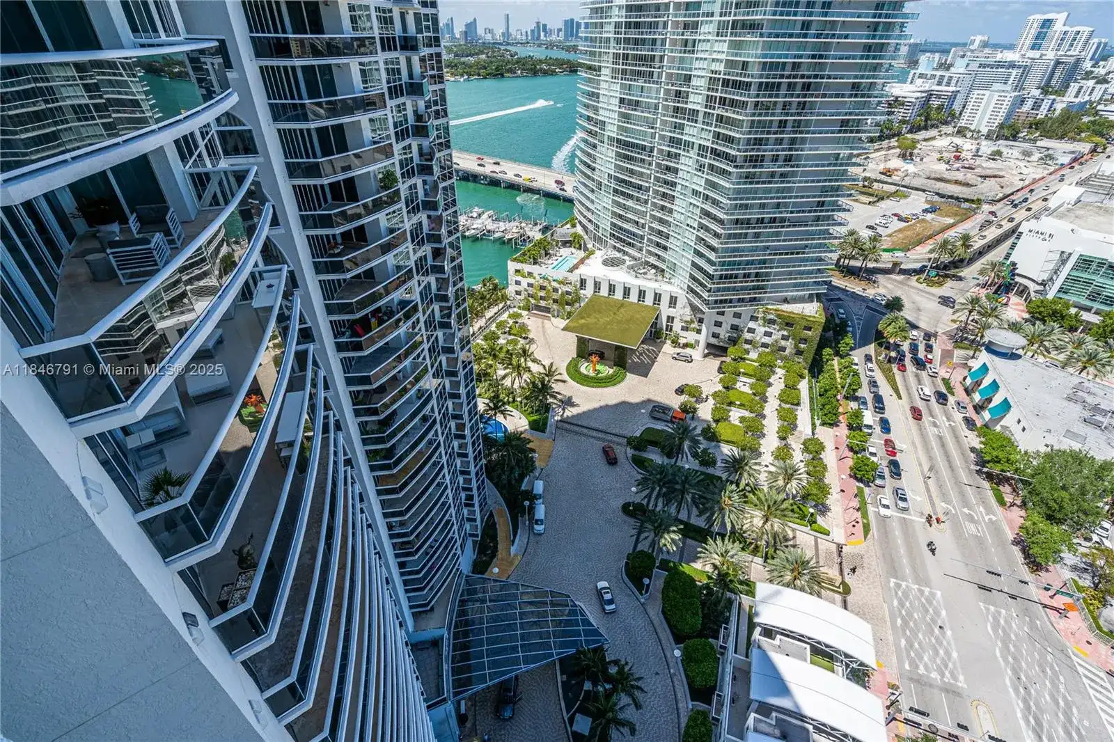 400 Alton Rd # 2409, Miami Beach FL 33139 photo 5