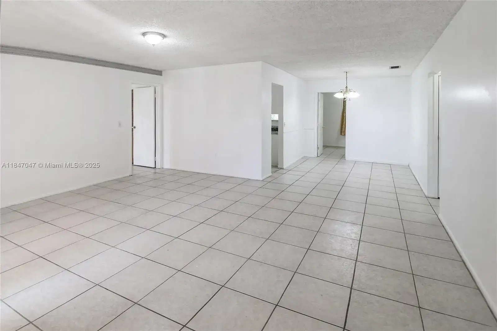 12020 NW 34th Pl, Sunrise FL 33323 photo 3