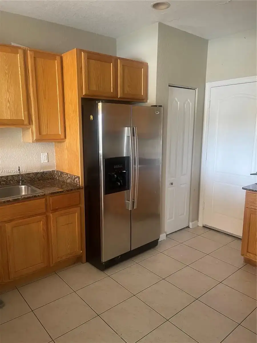 4203 Cohune Palm Ct, Green Acres FL 33463 photo 2