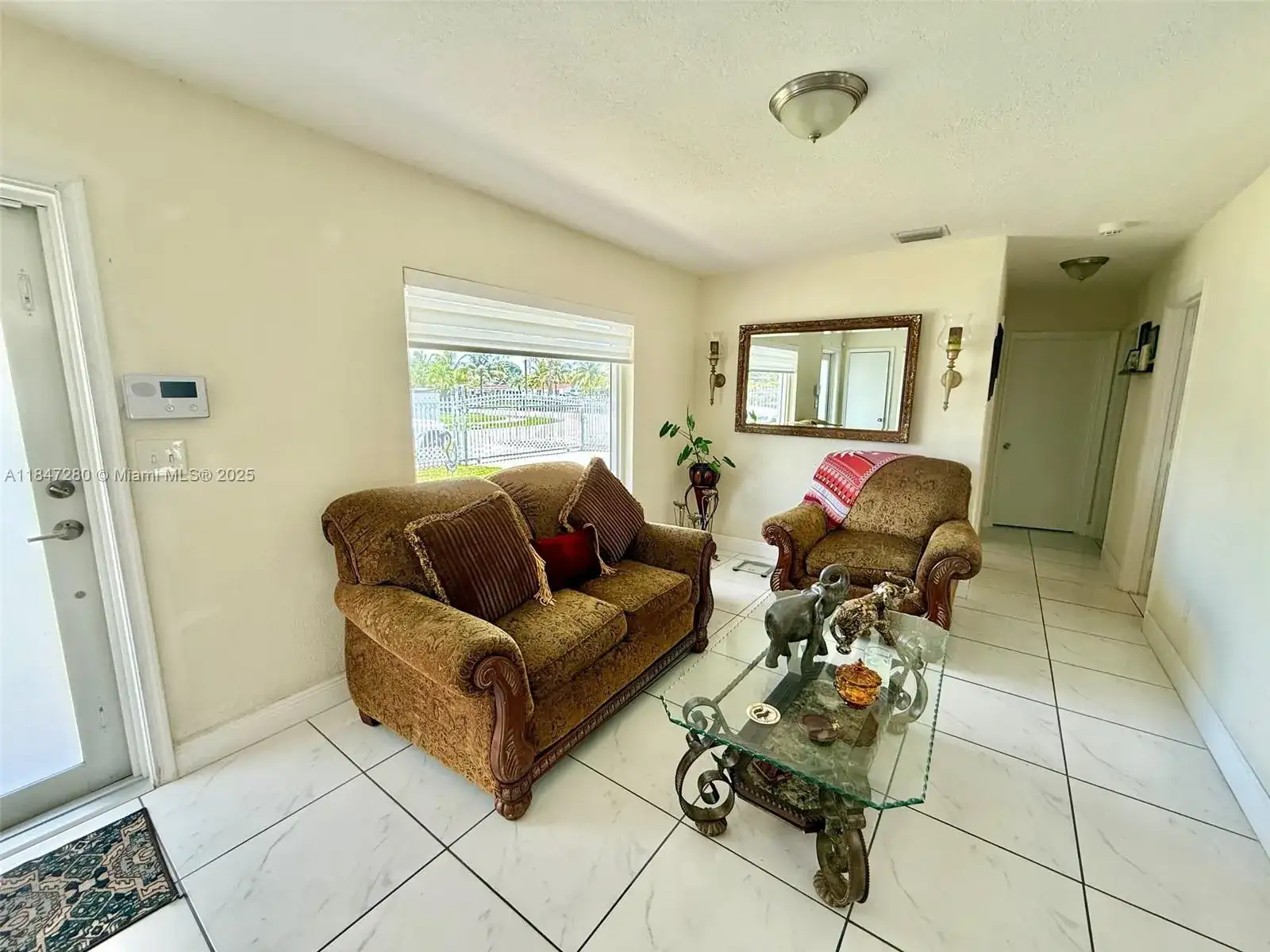 18026 NW 35th Ct, Miami Gardens FL 33056 photo 2