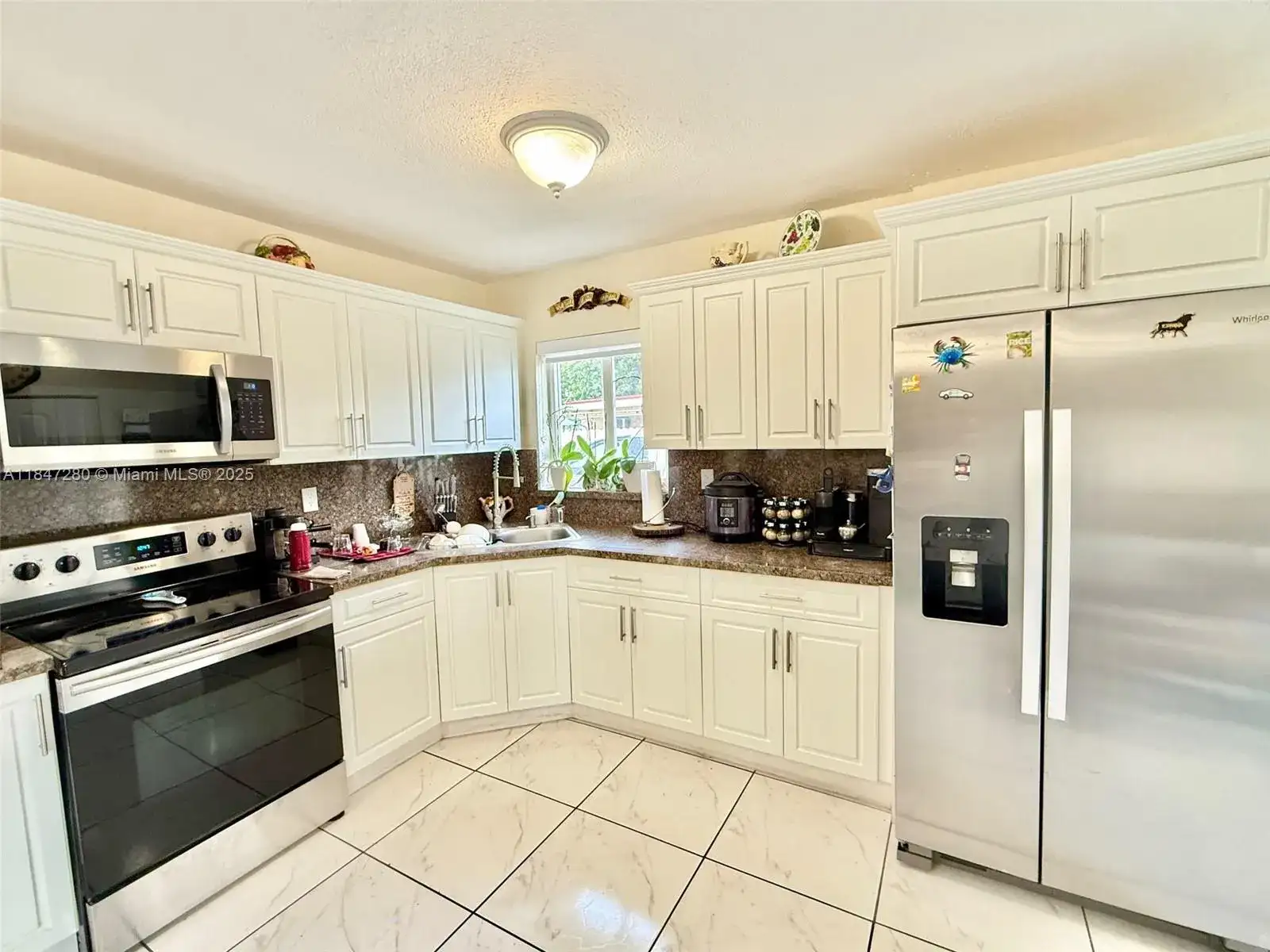 18026 NW 35th Ct, Miami Gardens FL 33056 photo 3