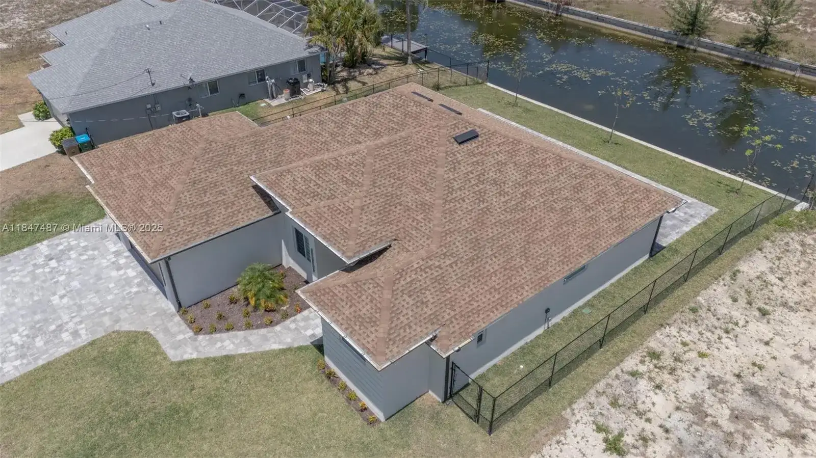 601 SW 13TH ST, Cape Coral FL 33991 photo 3