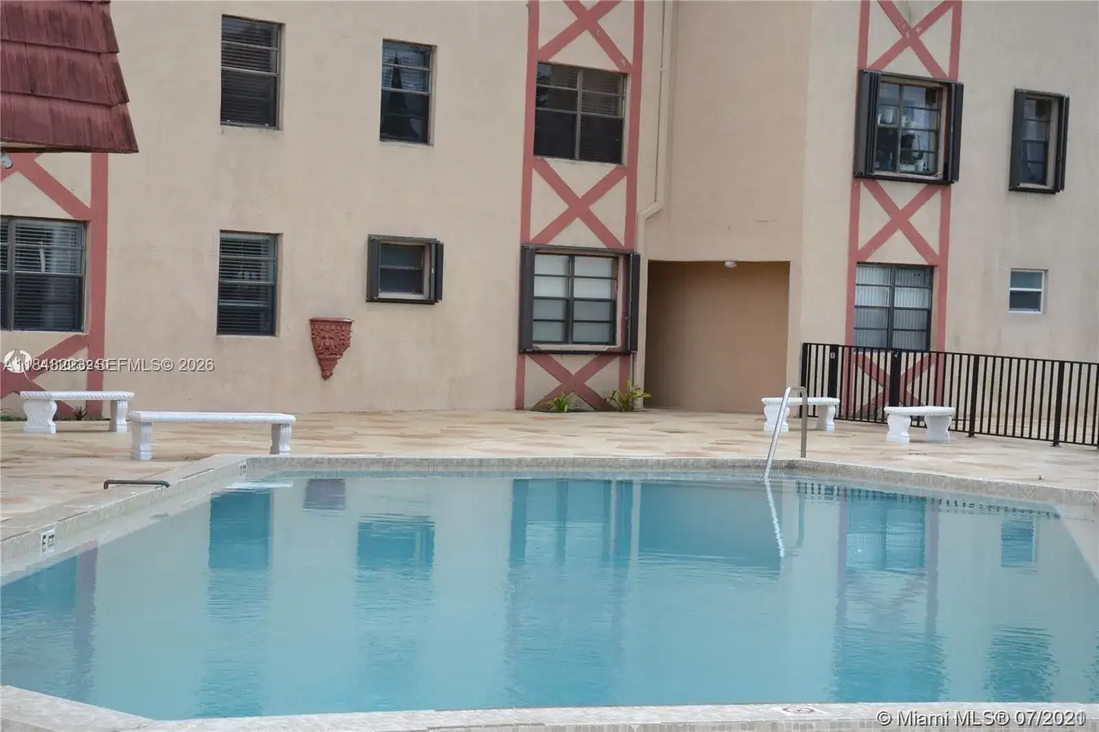1325 W 68th St # 221, Hialeah FL 33014 photo 3