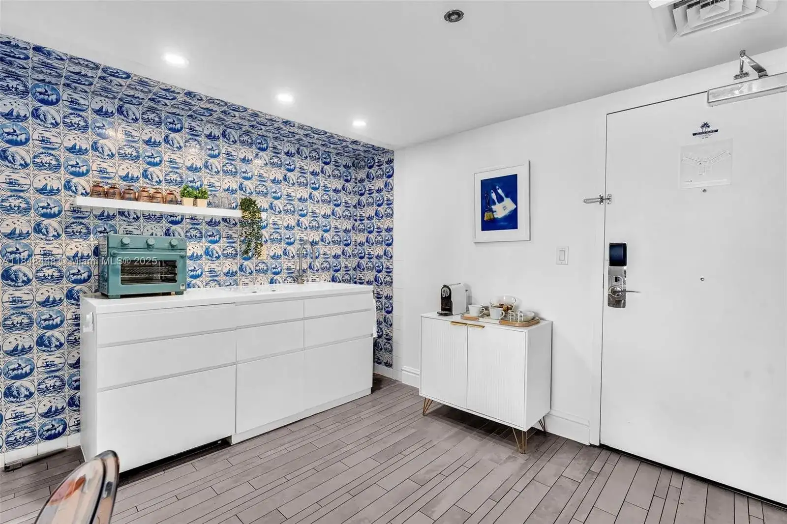 1100 West Ave # 1019, Miami Beach FL 33139 photo 5