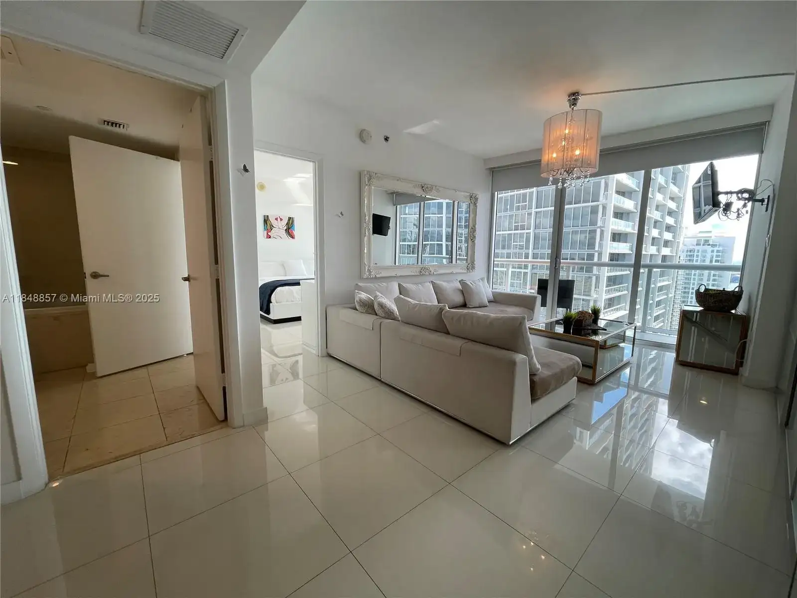 485 Brickell Ave # 3711, Miami FL 33131 photo 4