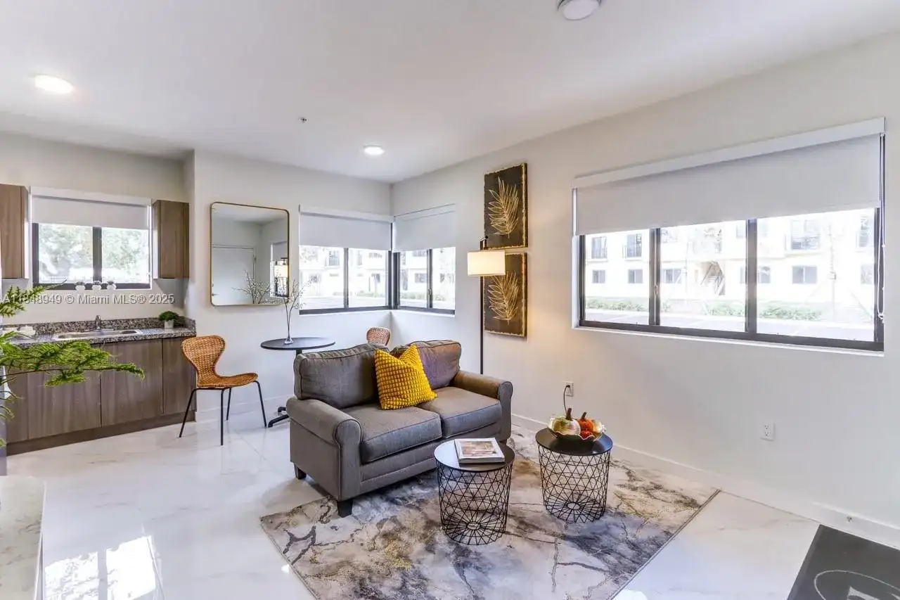 339 W 78th Road # 203, Hialeah FL 33014 photo 4