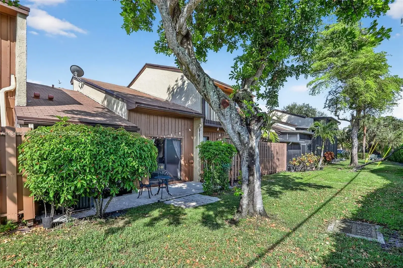 4149 S Pine Island Rd, Davie FL 33328 photo 3