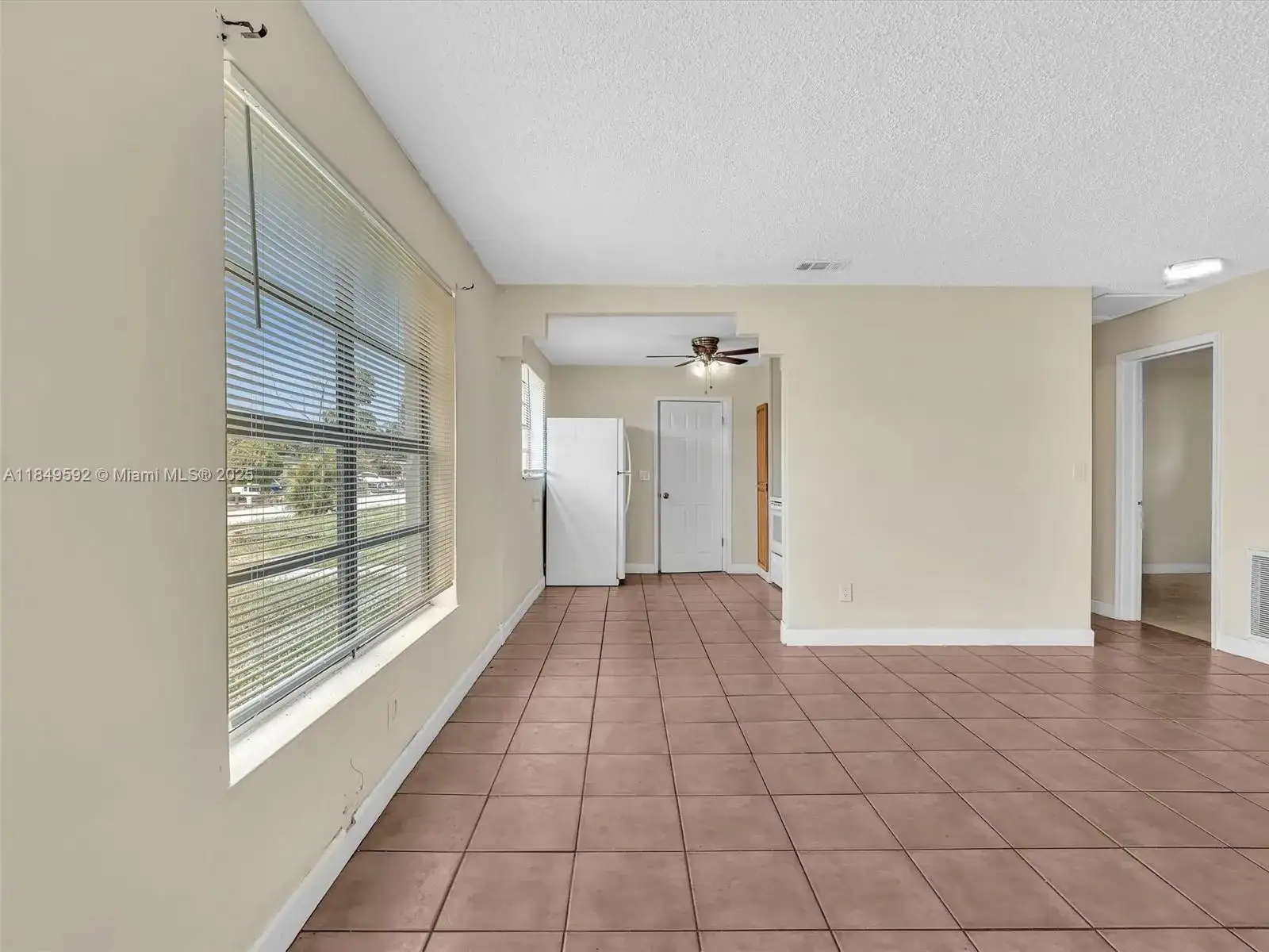 5611 SW 37th St # 1, Davie FL 33314 photo 4