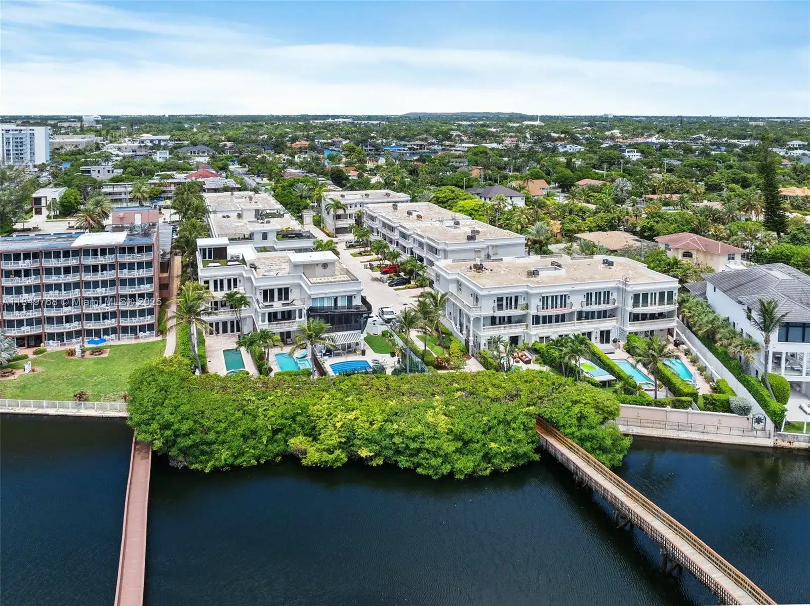1784 Bay Dr # 1784, Pompano Beach FL 33062 photo 2