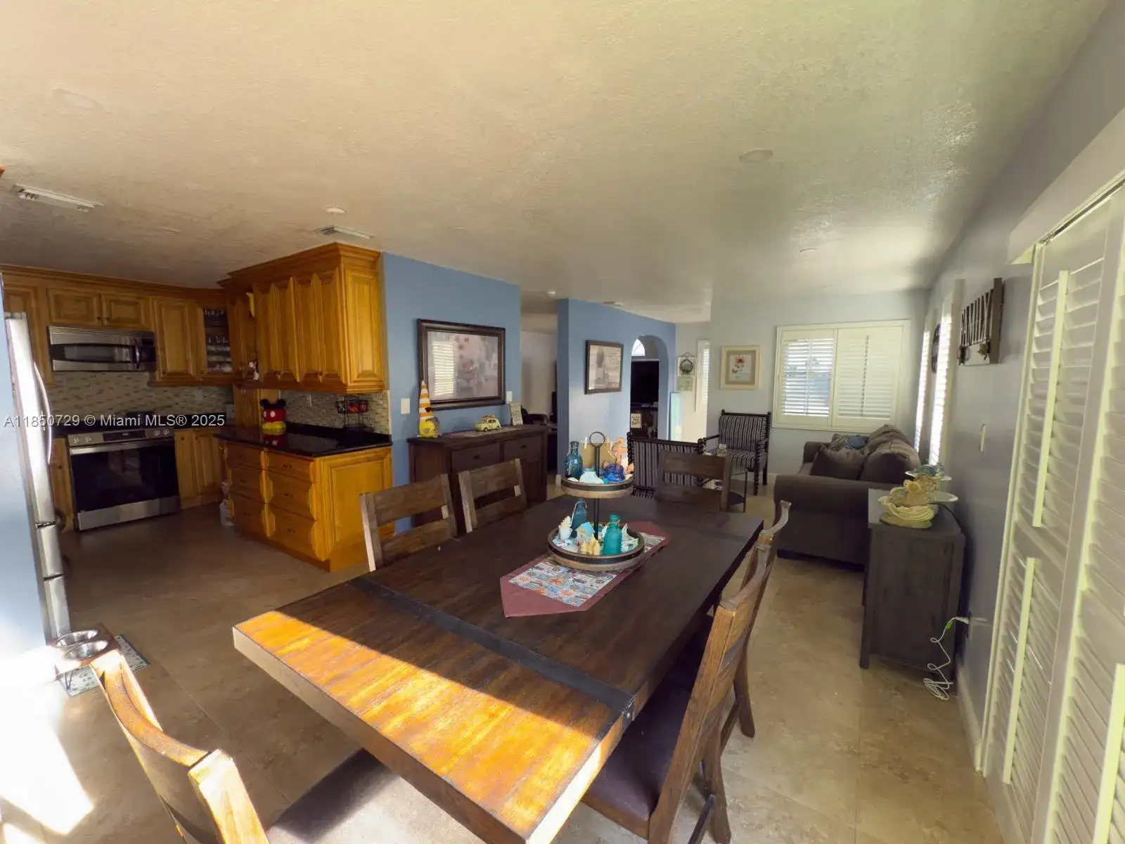 13910 SW 163rd St, Miami FL 33177 photo 3