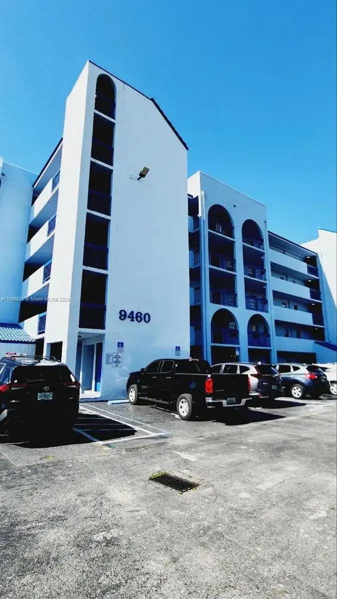 9460 Fontainebleau Blvd # 130, Miami FL 33172 photo 5