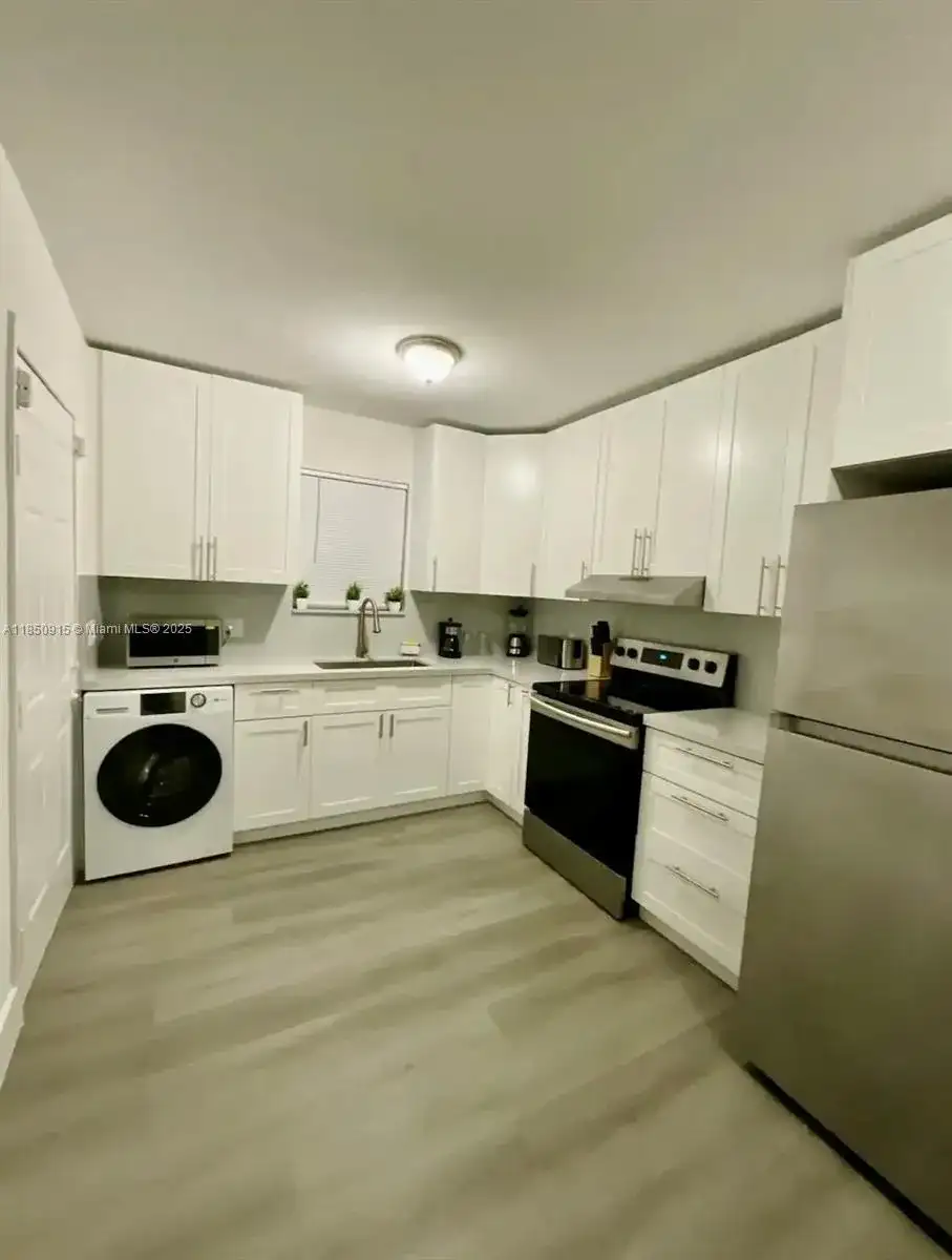 3318 NW 19th Ave # 1, Miami FL 33142 photo 3