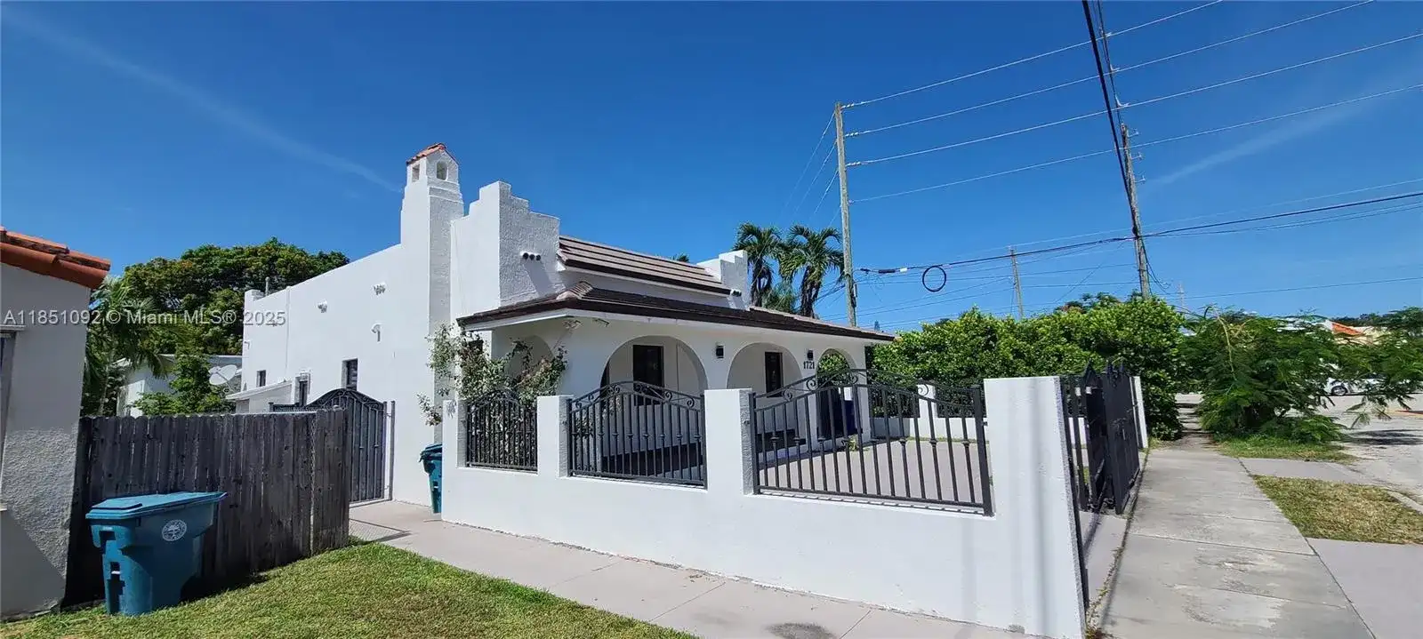 1721 SW 24th Ter, Miami FL 33145 photo 3
