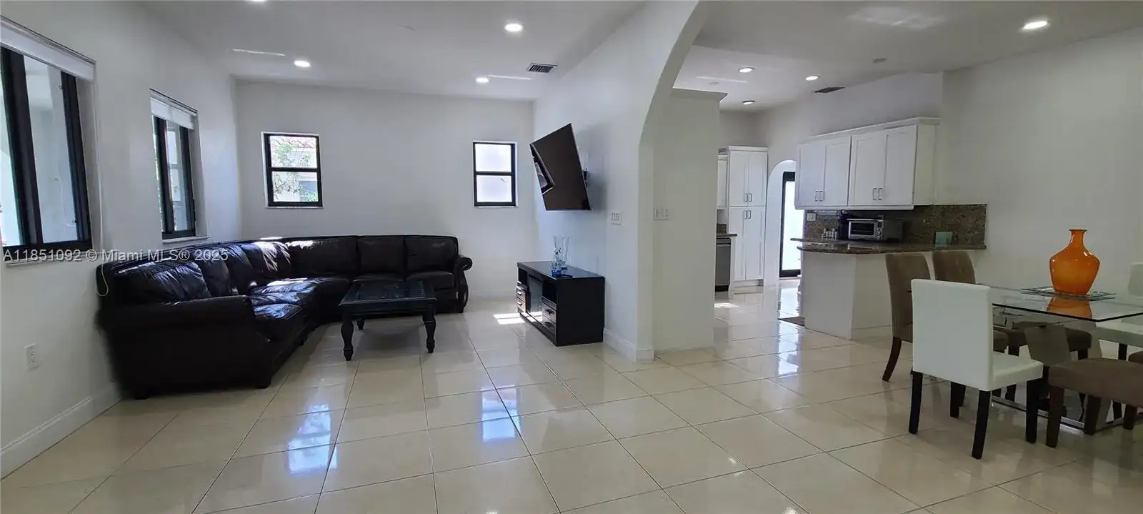 1721 SW 24th Ter, Miami FL 33145 photo 5