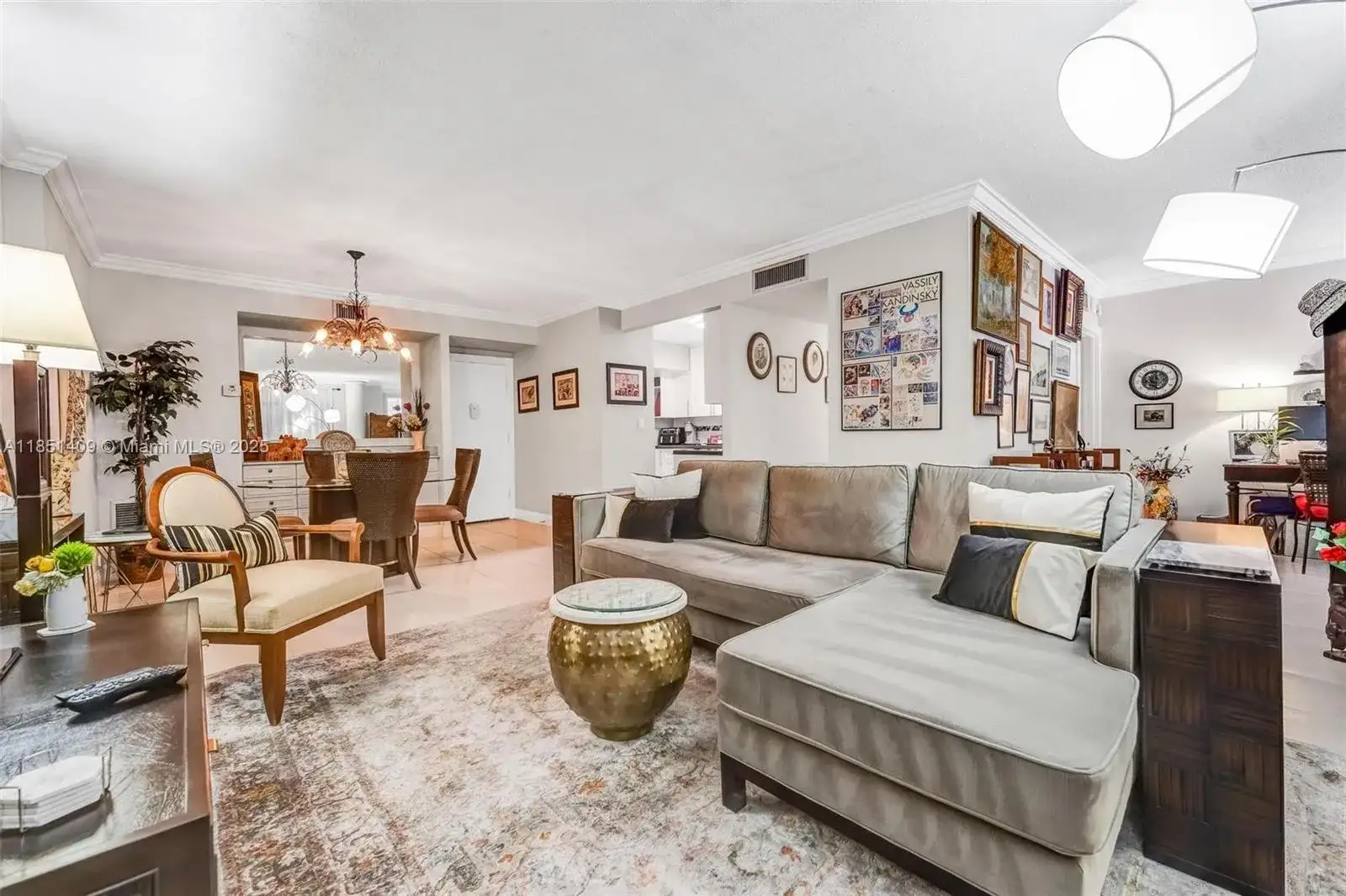 4330 Hillcrest Dr # 516, Hollywood FL 33021 photo 2