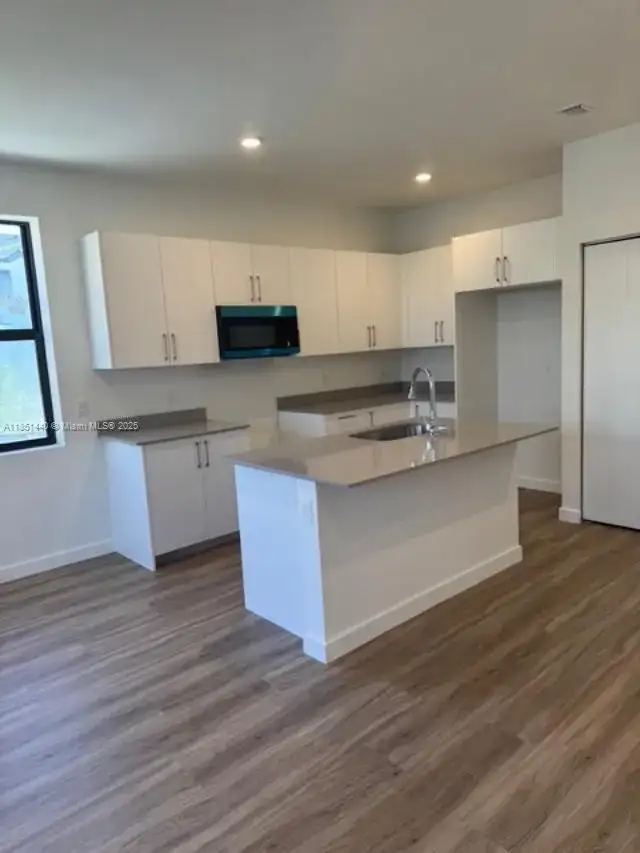 1037 NW 1 ave, Florida City FL 33034 photo 5