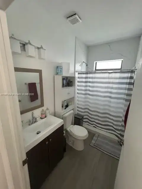 3066 NW 92nd St, Miami FL 33147 photo 5