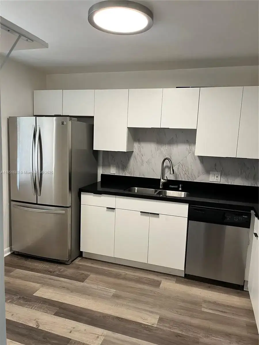 16421 Blatt Blvd # 203, Weston FL 33326 photo 3