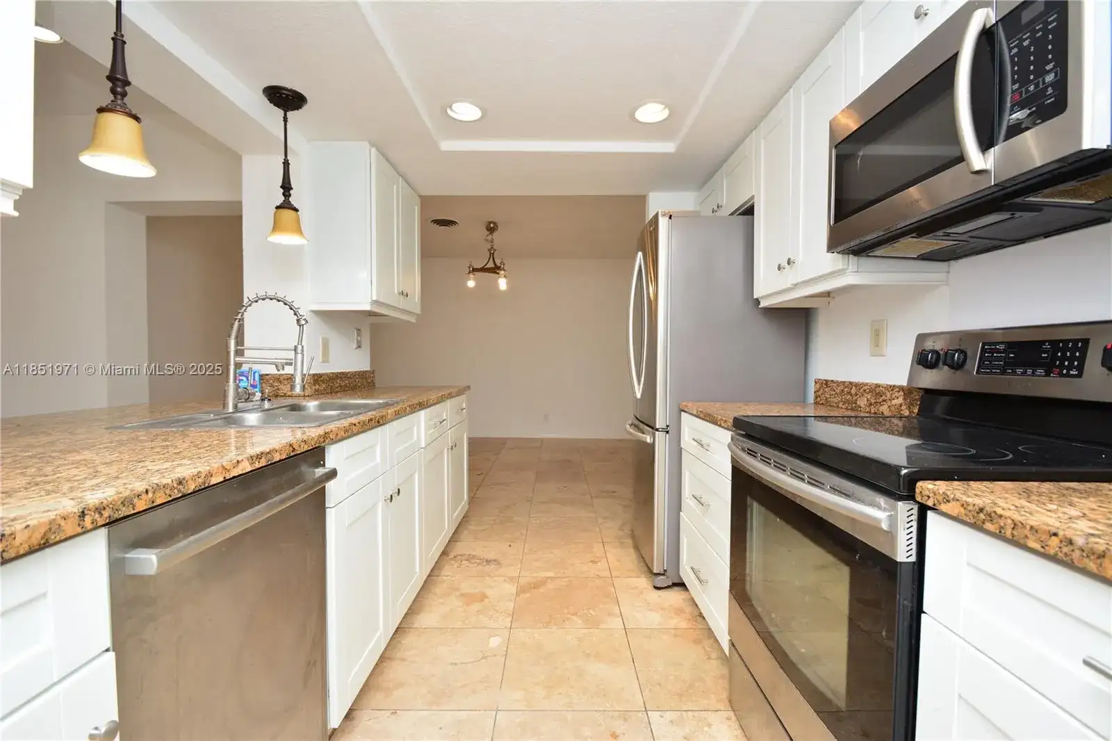 4431 NE 28th Ave, Lighthouse Point FL 33064 photo 3