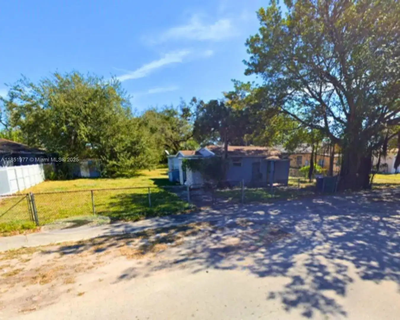 4501 NW 33rd Ave, Miami FL 33142 photo 2