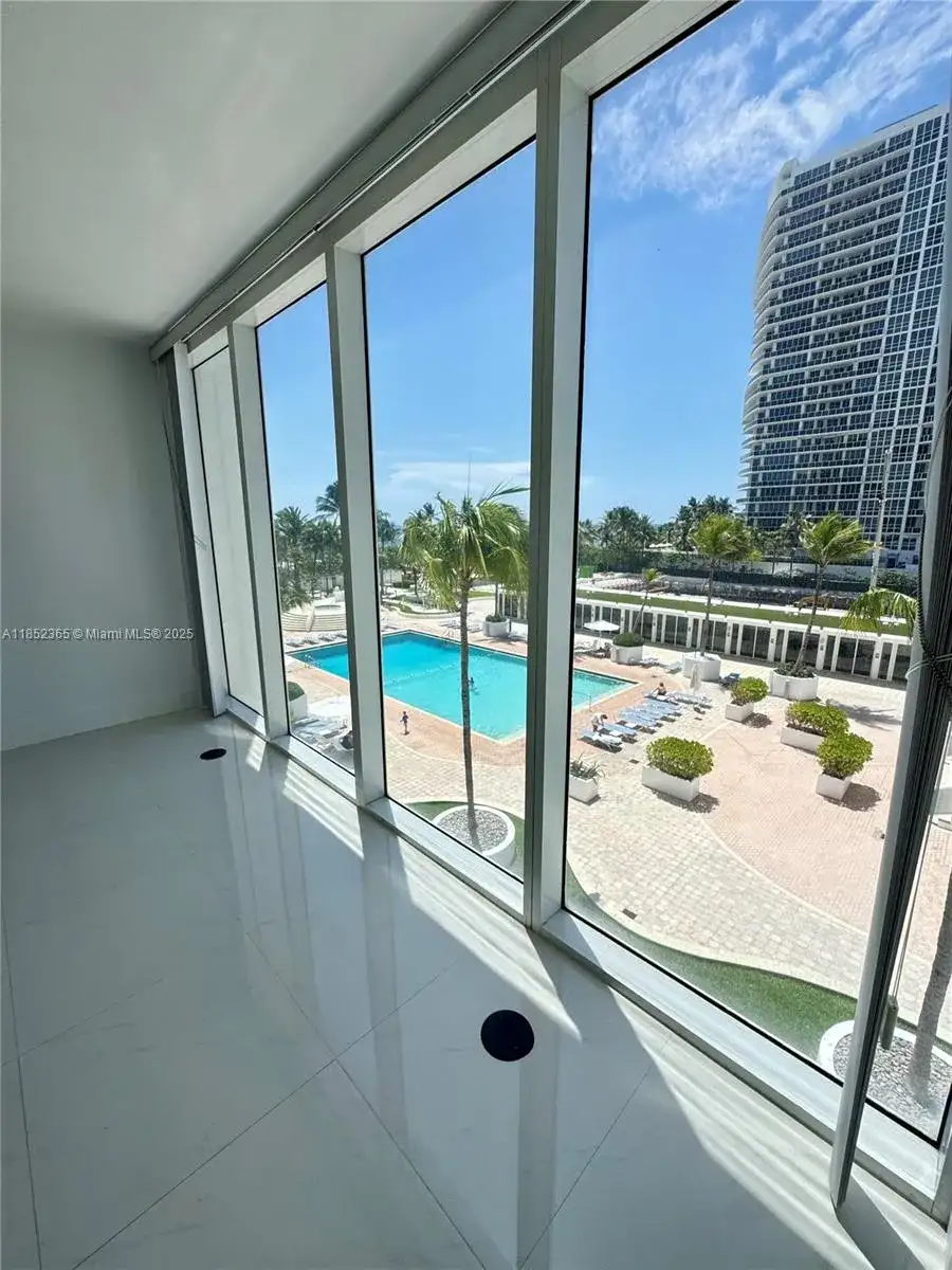10275 Collins Ave # 316, Bal Harbour FL 33154 photo 4