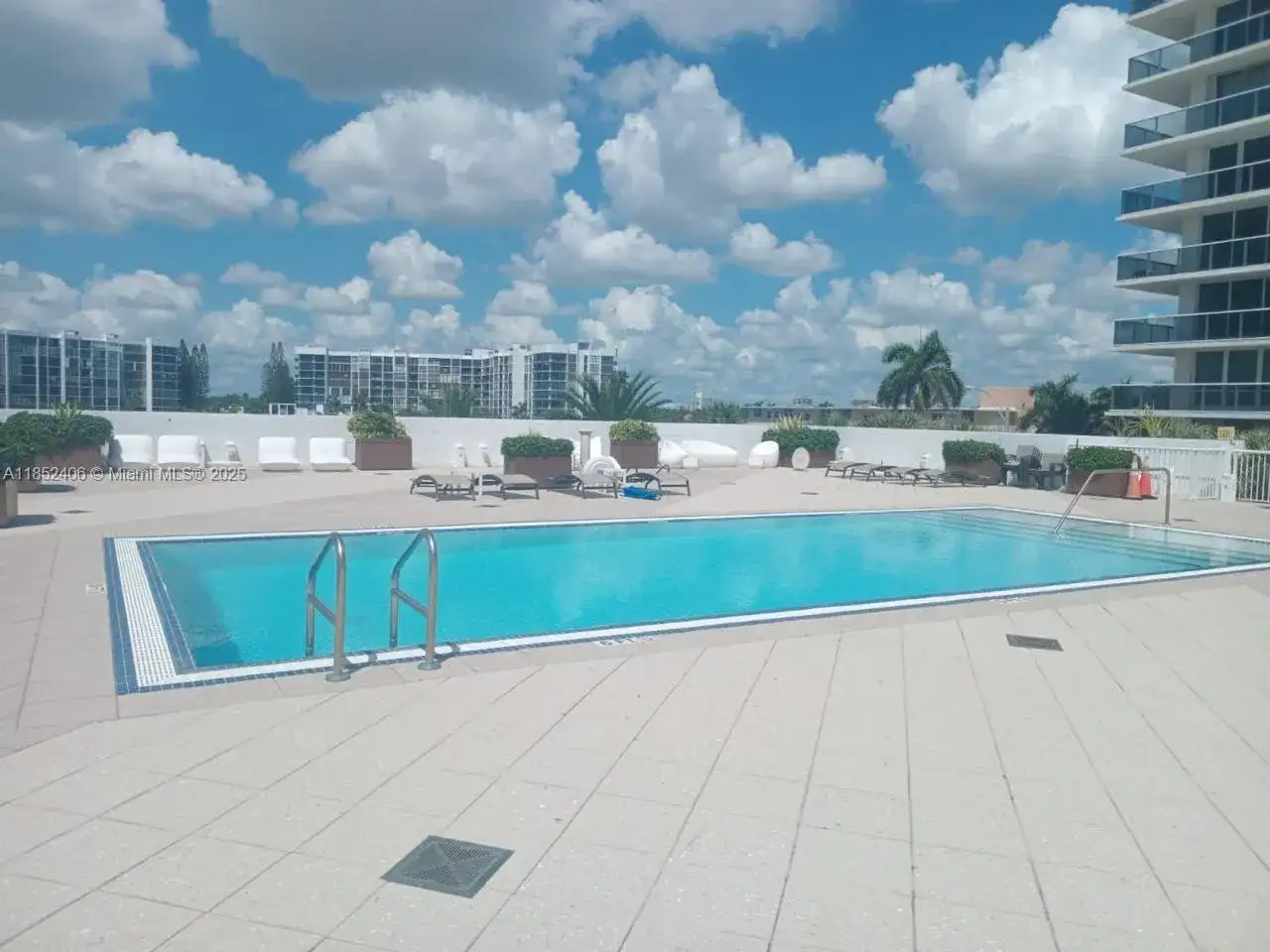 2751 S Ocean Dr, Hollywood FL 33019 photo 5