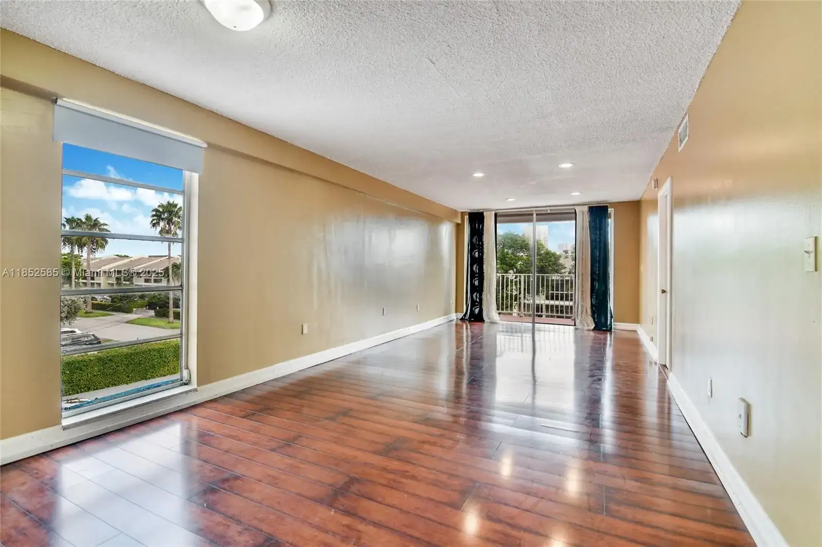 3716 NE 168th St # 301, North Miami Beach FL 33160 photo 3