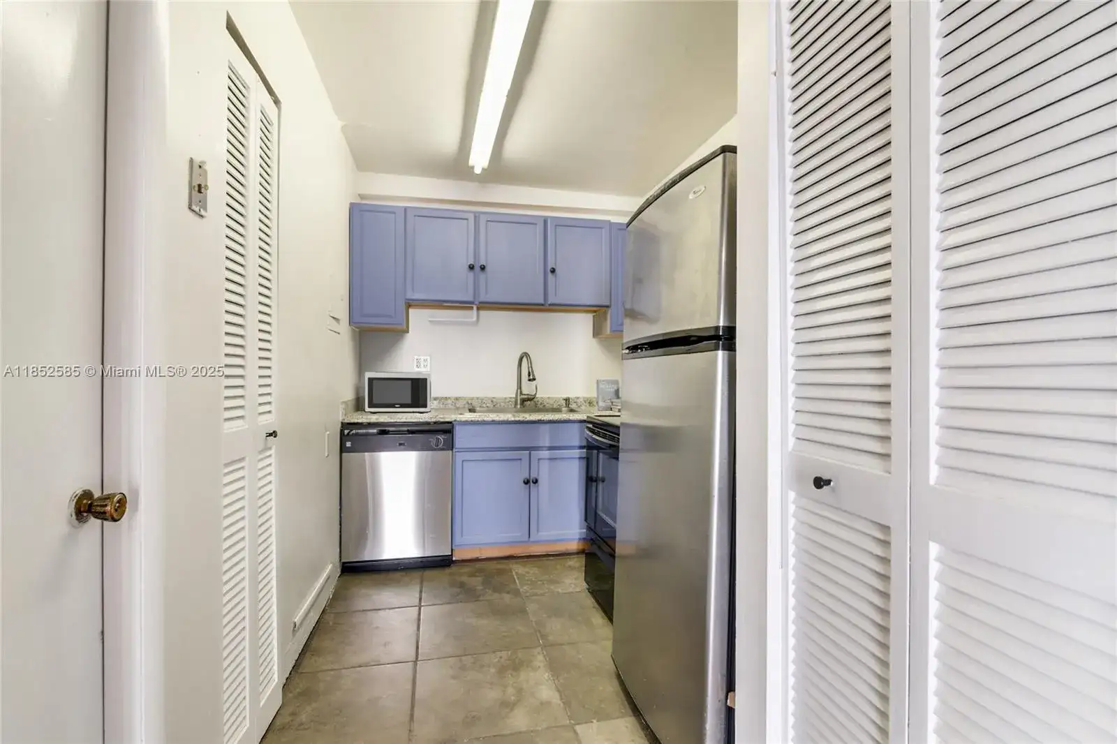 3716 NE 168th St # 301, North Miami Beach FL 33160 photo 4