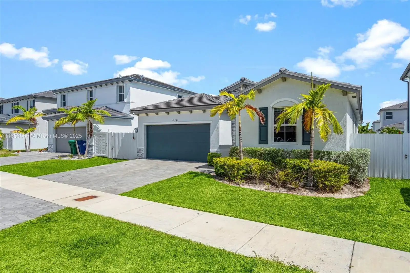 12731 SW 213th St, Miami FL 33177 photo 2