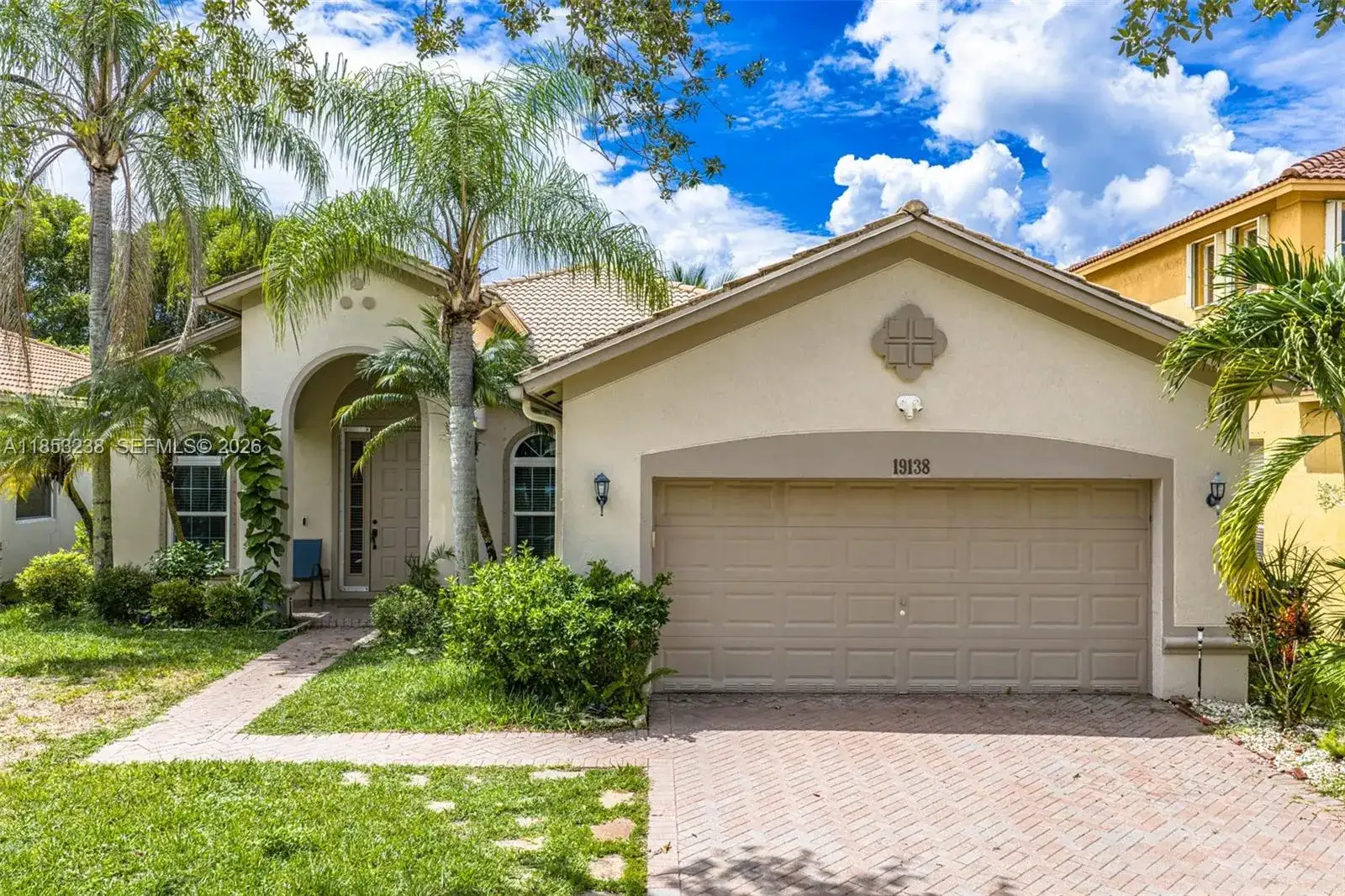 19138 Stonebrook St, Weston FL 33332 photo 4