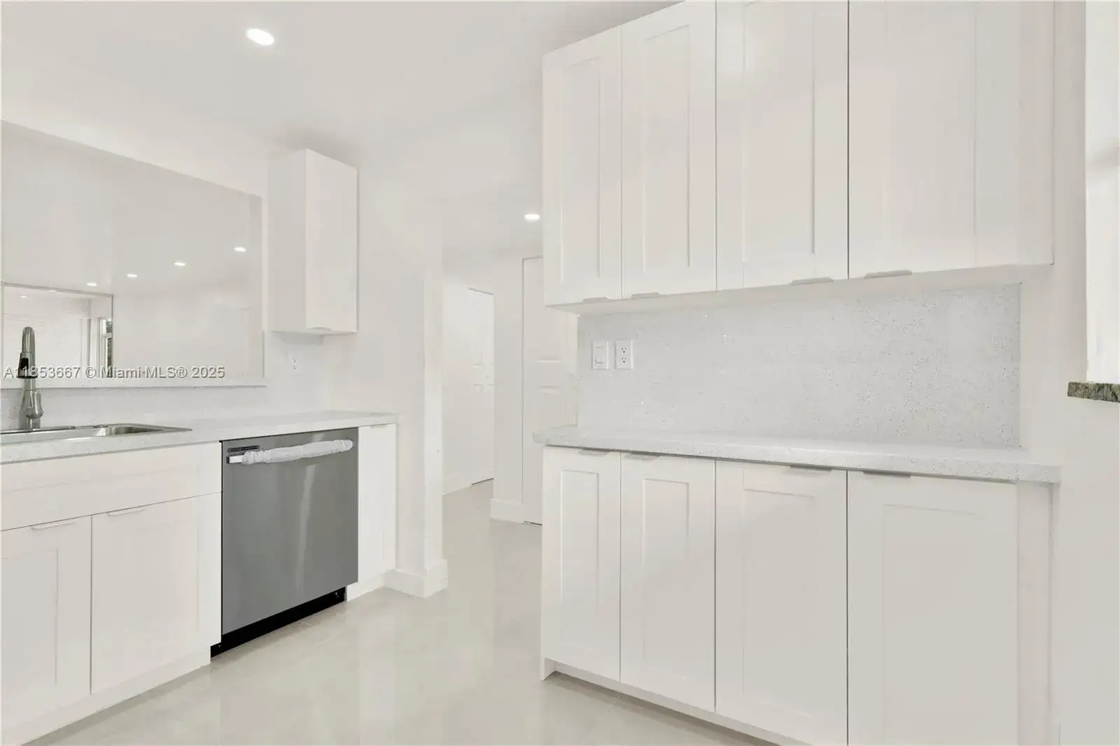 8320 Sands Point Blvd # M107, Tamarac FL 33321 photo 3