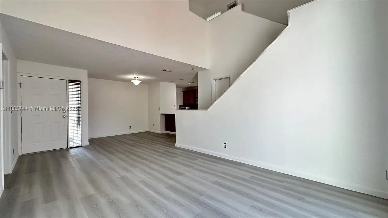 4764 NW 6th Pl, Coconut Creek FL 33063 photo 5