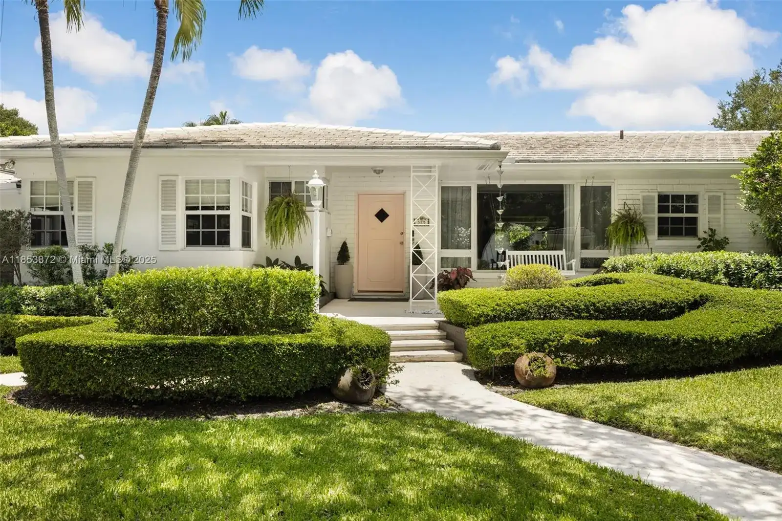 575 NE 97th St, Miami Shores FL 33138 photo 2