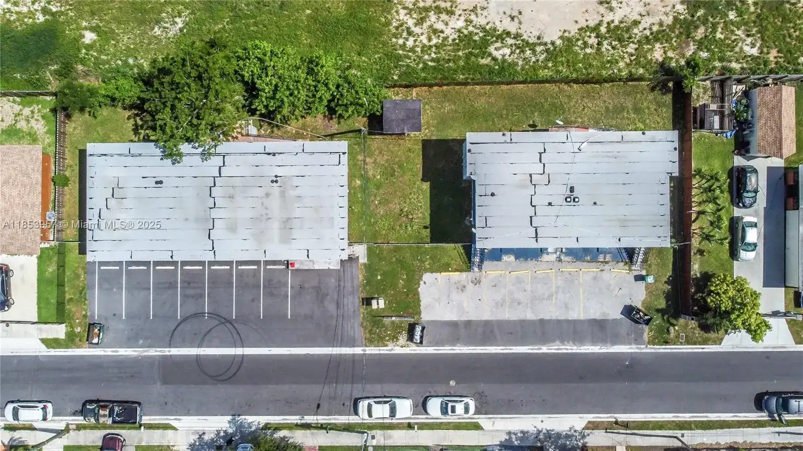 441 NW 12th St, Florida City FL 33034 photo 2