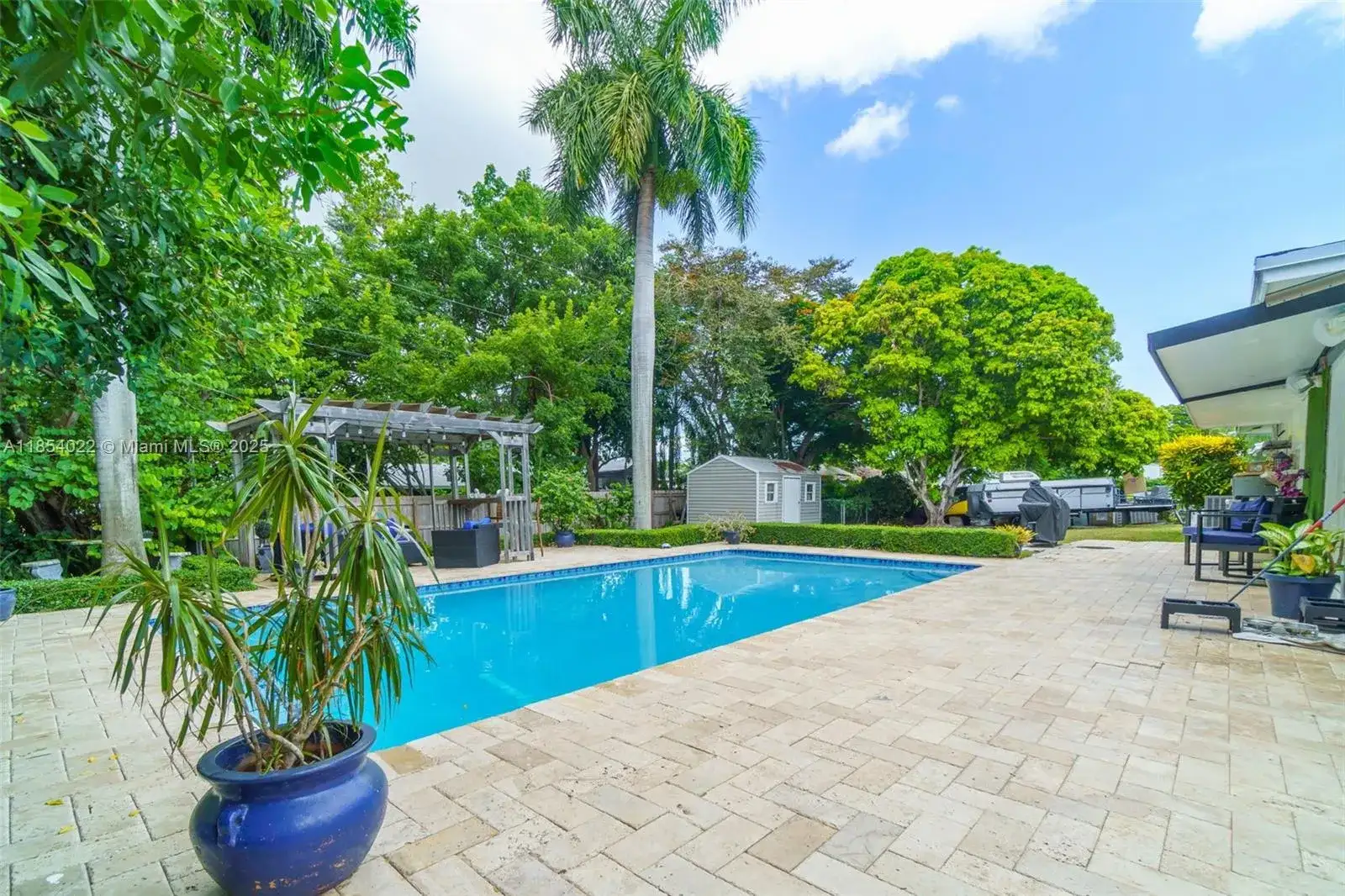 9435 SW 181st Ter, Palmetto Bay FL 33157 photo 5