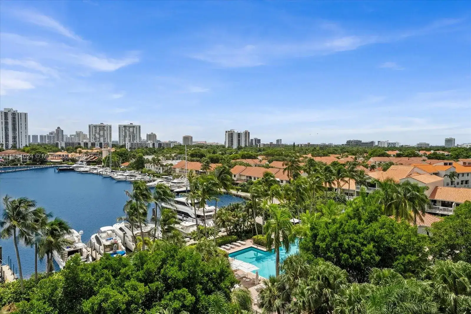 3610 Yacht Club Dr # 805, Aventura FL 33180 photo 2