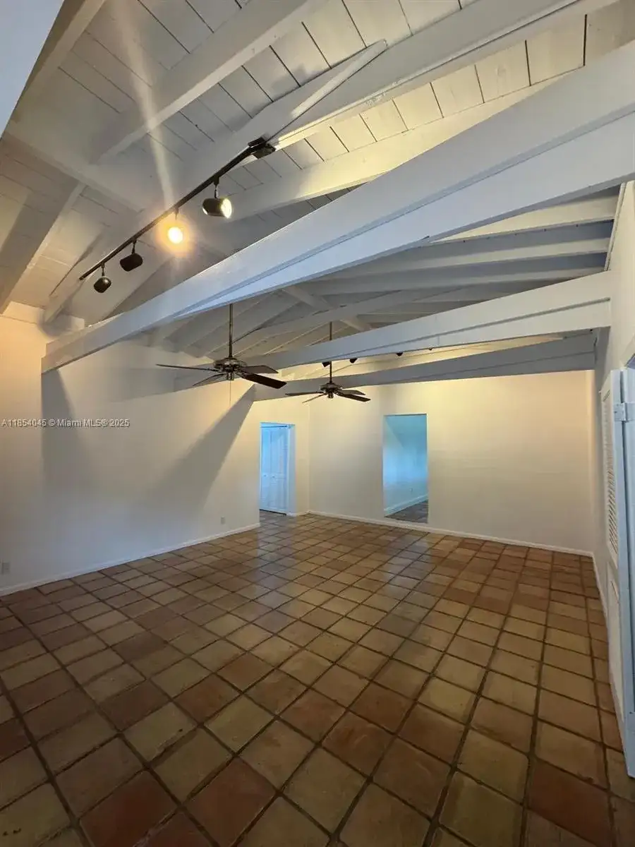 5801 SW 100th St # 1, Pinecrest FL 33156 photo 2