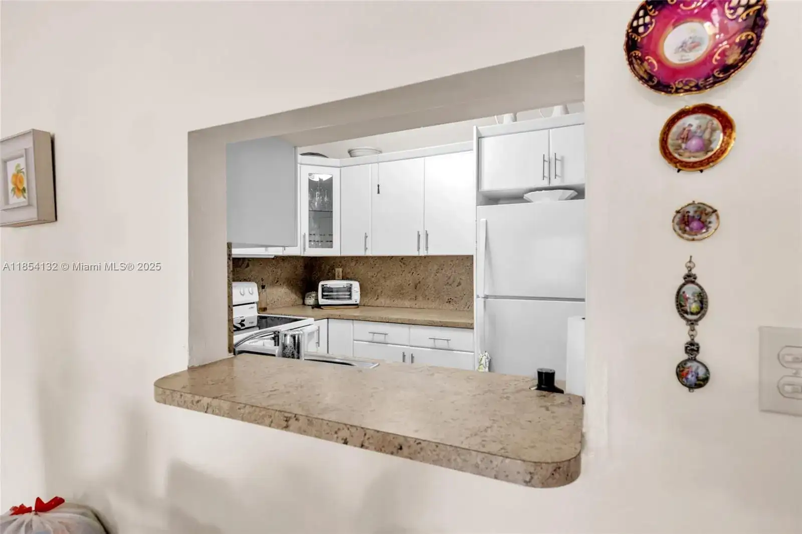 1855 W 62nd St # 306, Hialeah FL 33012 photo 5