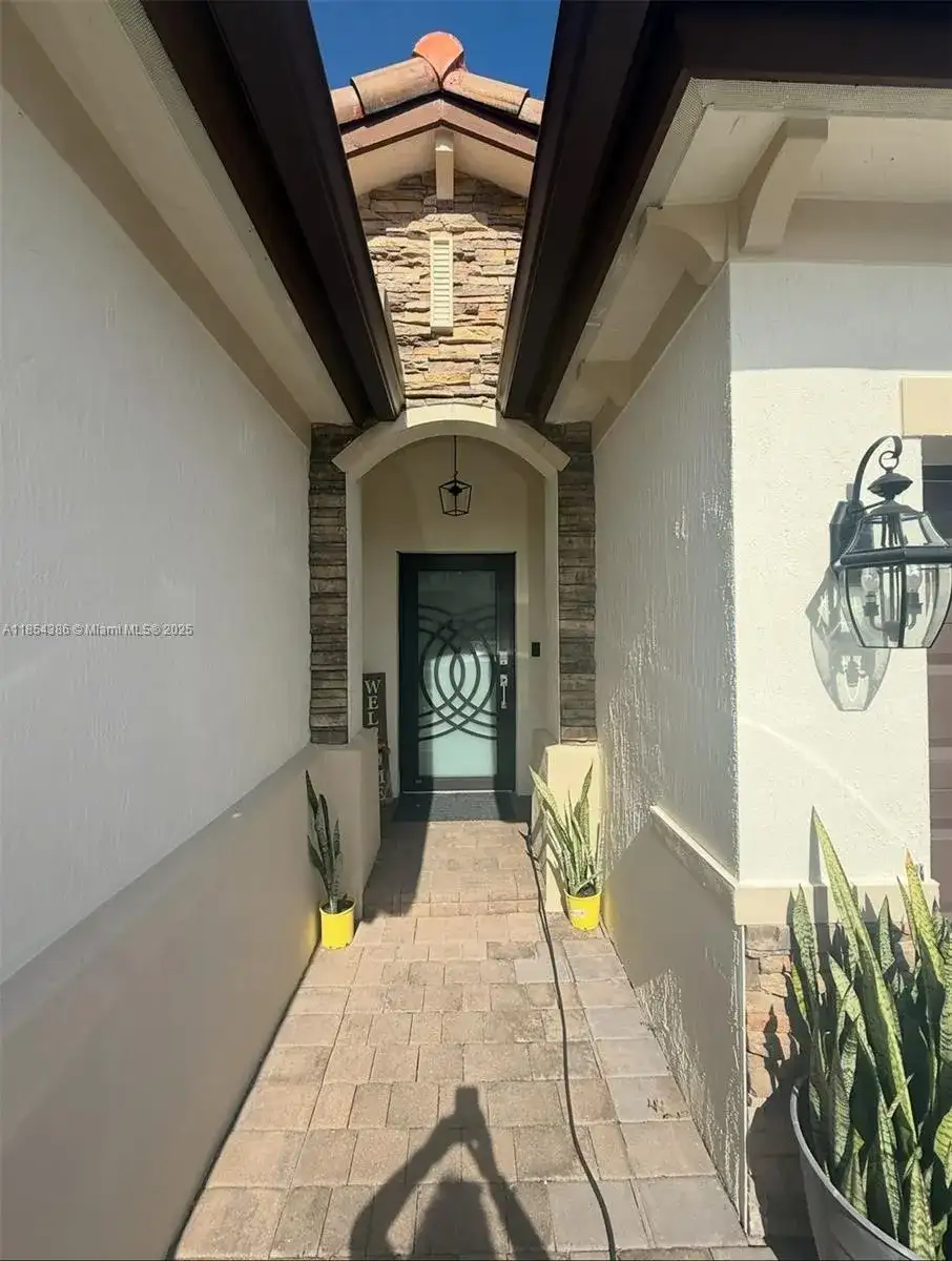 23669 SW 116 ct, Homestead FL 33032 photo 3