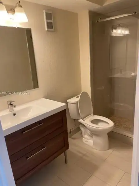565 Vista Isles Dr # 2011, Sunrise FL 33325 photo 5