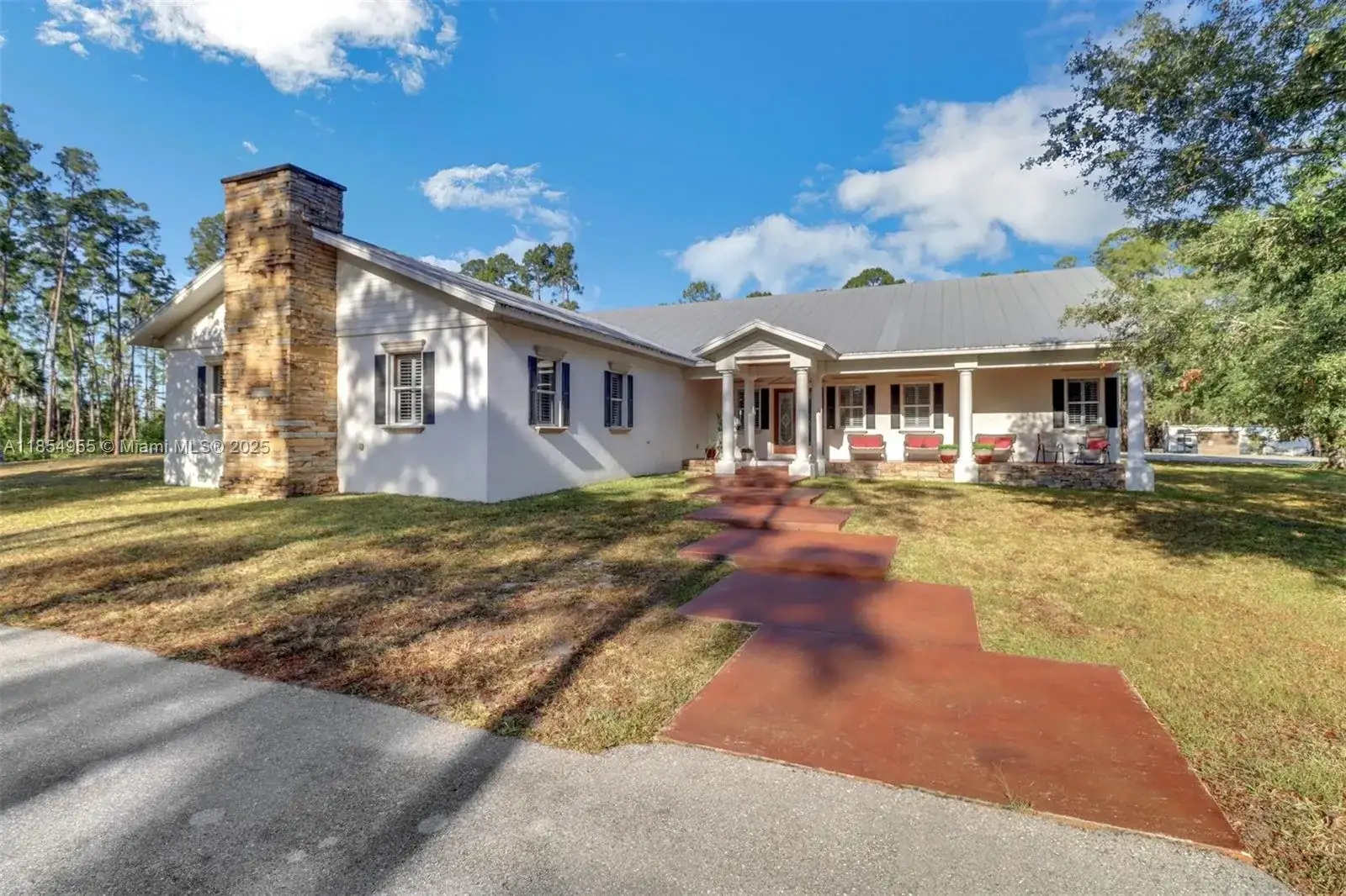 2825 JENKINS WAY, Naples FL 34117 photo 2