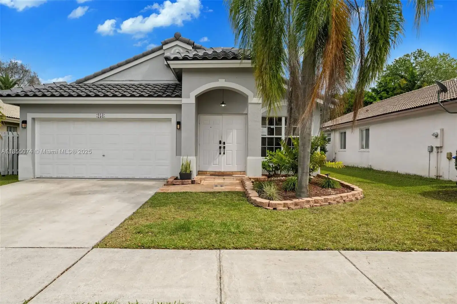251 SW 203rd Ave, Pembroke Pines FL 33029 photo 3