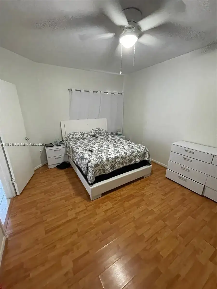 2361 NW 96th Ter # 18A, Pembroke Pines FL 33024 photo 5