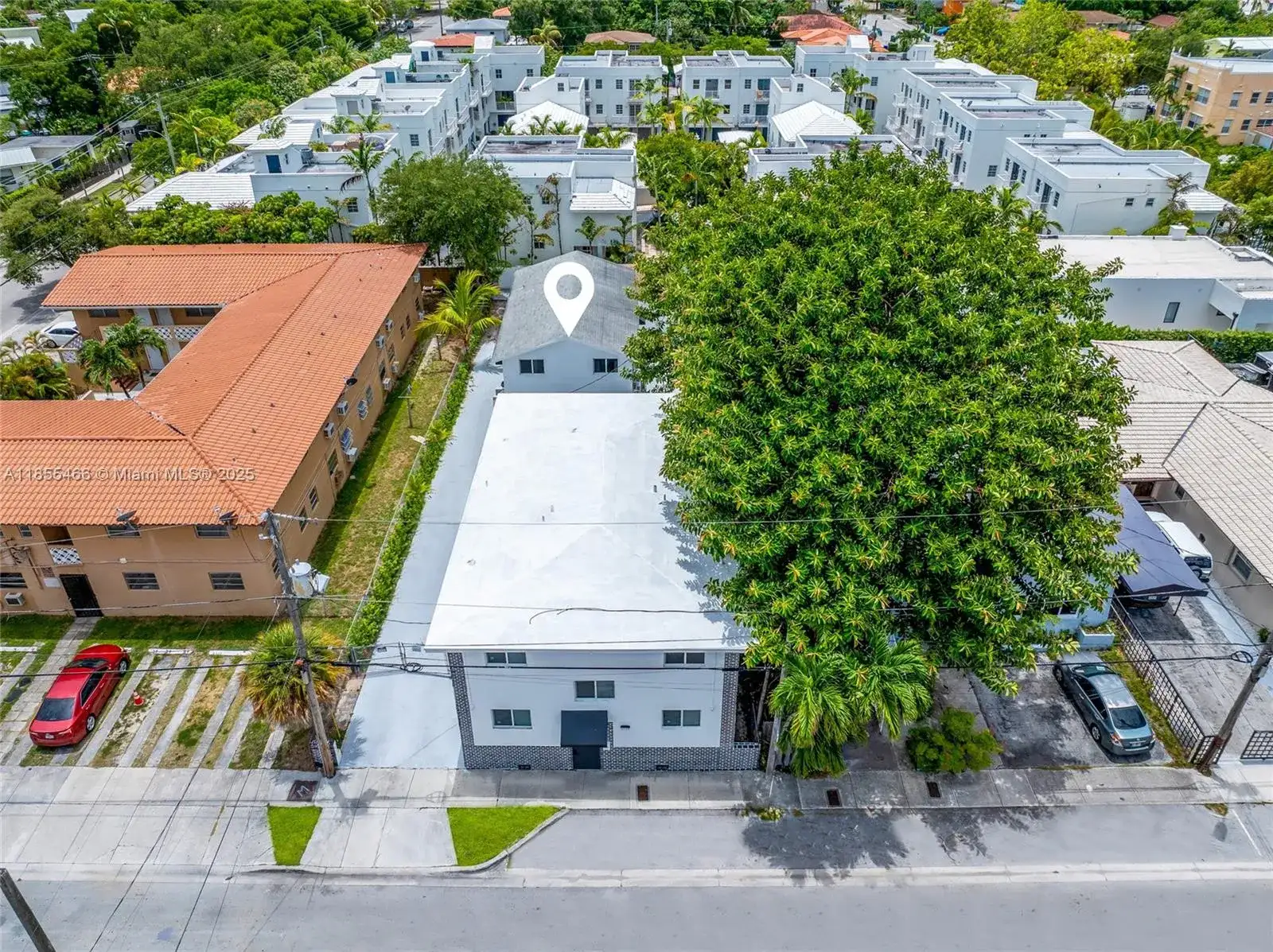 1028 SW 9th Ave, Miami FL 33130 photo 3