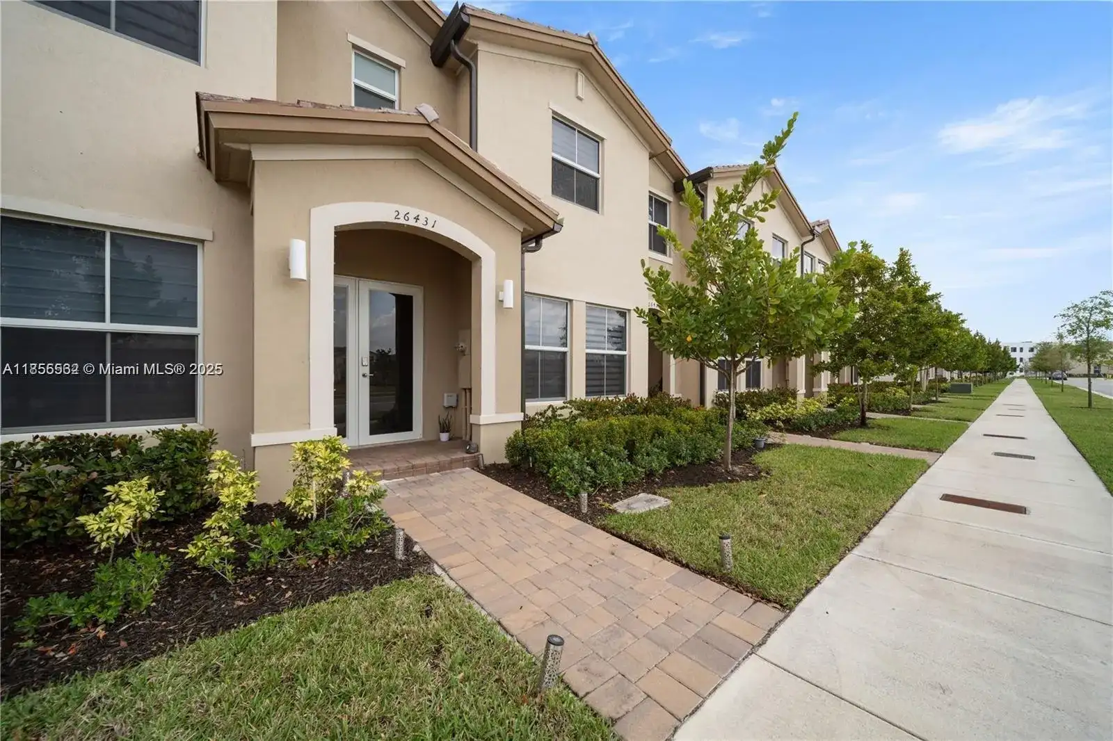 26431 SW 148th Ave, Homestead FL 33032 photo 2
